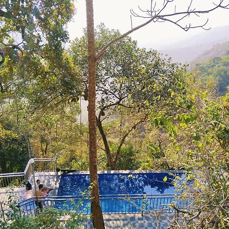 Sunset Valley Kerala Pool Resort - Serene Natural Forest Cottage Stay In Idukki With Sunrise & Sunset Panoramas, Natural Streams & Tranquil Summer Evenings Pīrmed Extérieur photo