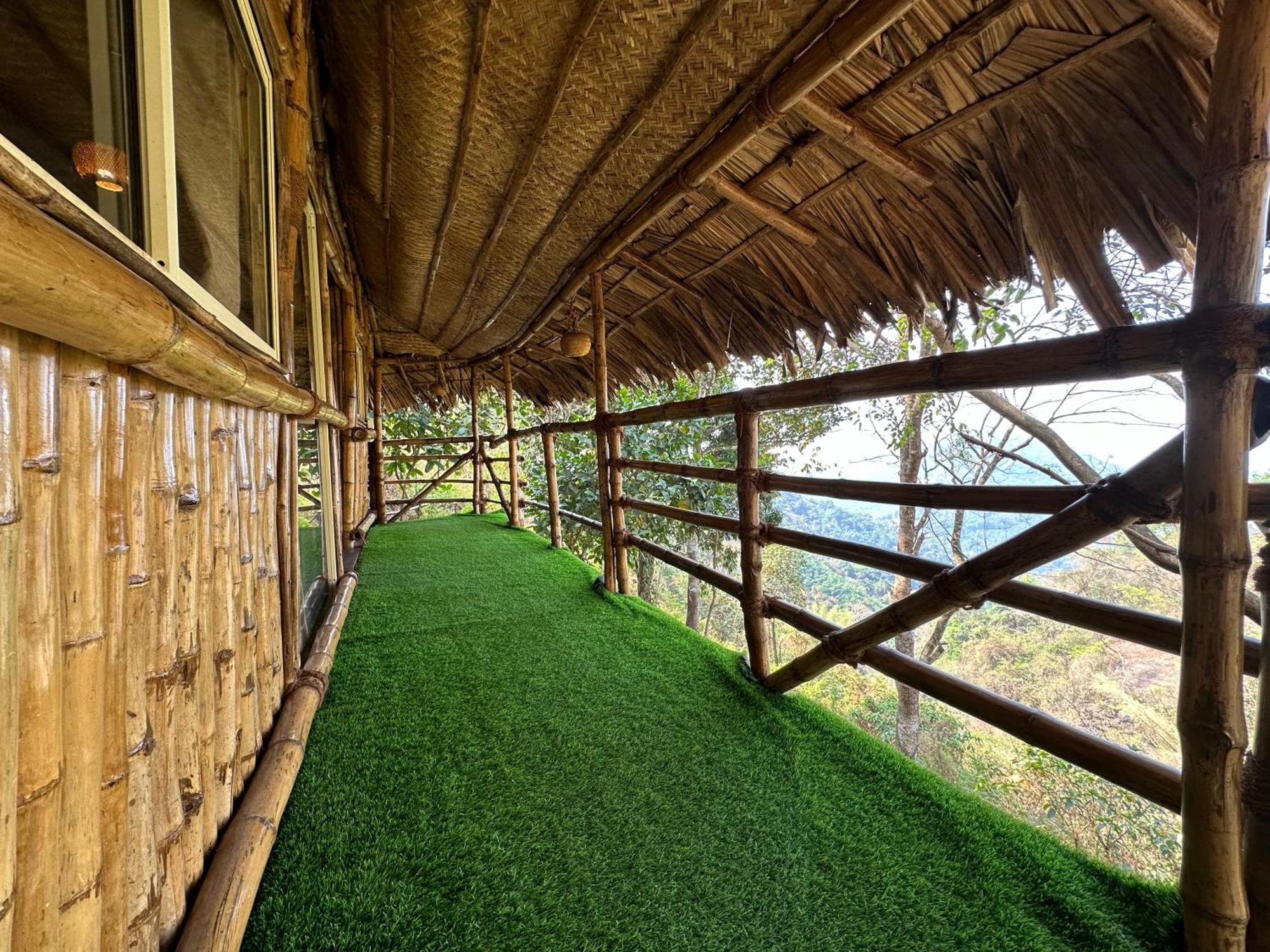 Sunset Valley Kerala Pool Resort - Serene Natural Forest Cottage Stay In Idukki With Sunrise & Sunset Panoramas, Natural Streams & Tranquil Summer Evenings Pīrmed Extérieur photo