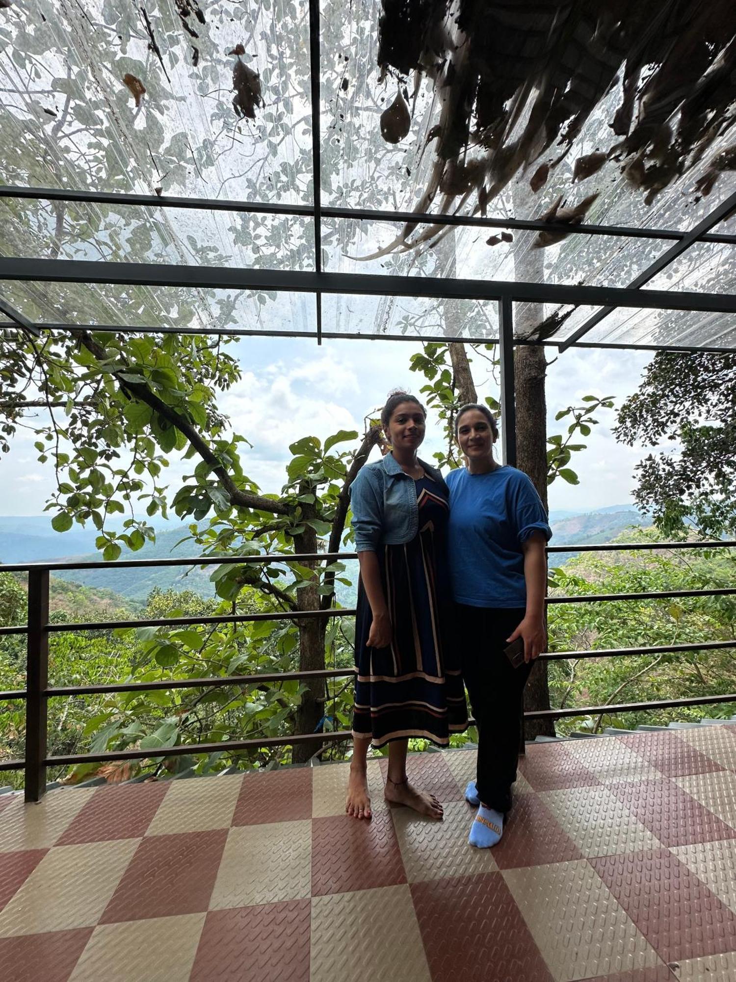 Sunset Valley Kerala Pool Resort - Serene Natural Forest Cottage Stay In Idukki With Sunrise & Sunset Panoramas, Natural Streams & Tranquil Summer Evenings Pīrmed Extérieur photo