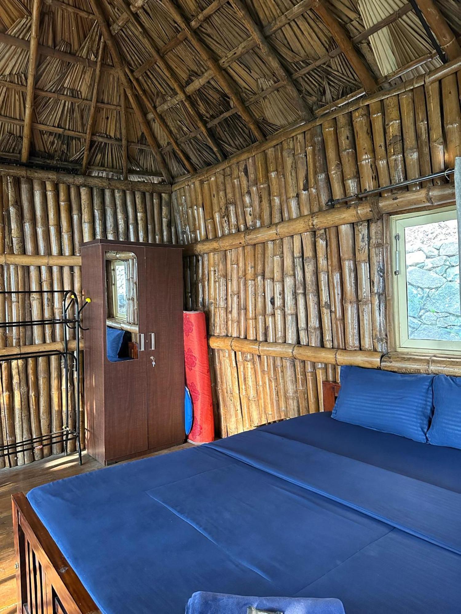 Sunset Valley Kerala Pool Resort - Serene Natural Forest Cottage Stay In Idukki With Sunrise & Sunset Panoramas, Natural Streams & Tranquil Summer Evenings Pīrmed Extérieur photo